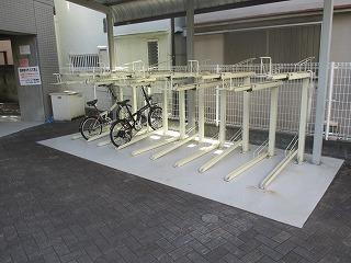 ＪＲ山手線 渋谷駅 徒歩7分 5階建 築23年の外観写真