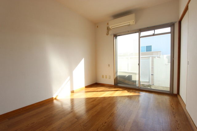 居室・リビング　写真はイメージです。色仕様は現況優先になります。