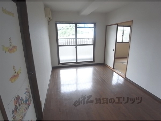 居室・リビング　リビング