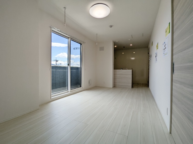 居室・リビング　図面と現状に相違がある場合には現状を優先