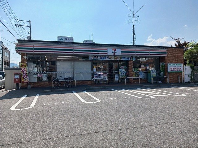 その他　セブンイレブン神辺川南店まで950m