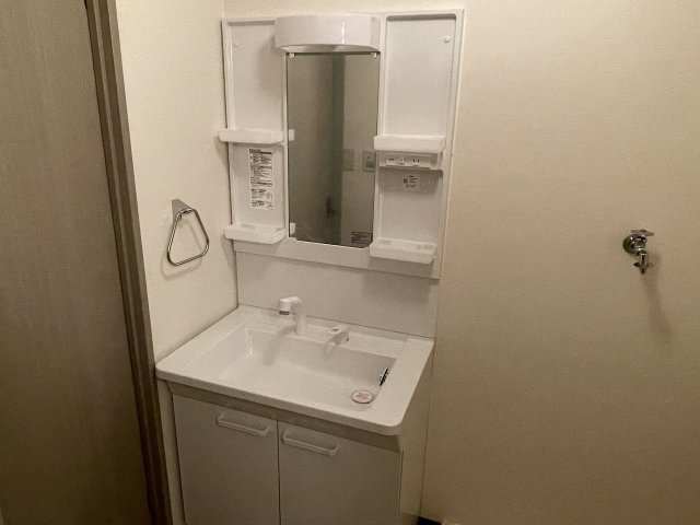 洗面設備　シャンドレ