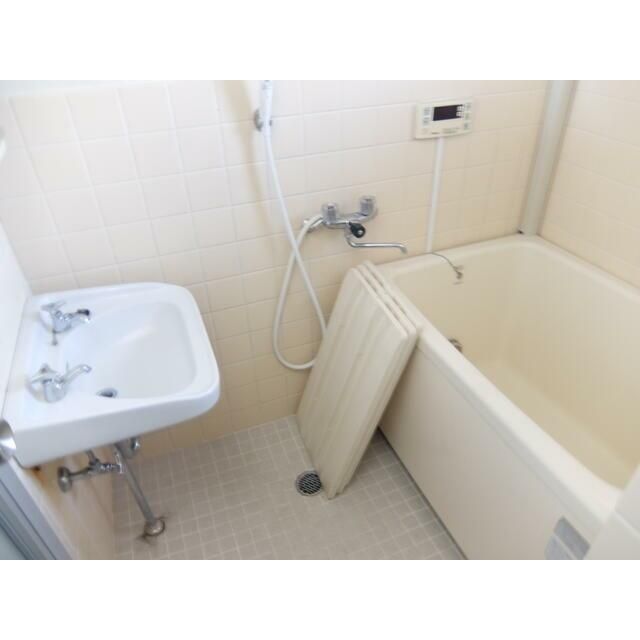 バス・シャワールーム　★お問い合わせはタウンハウジングまで★
