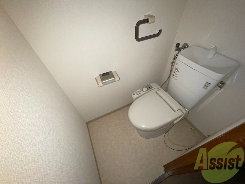 トイレ　トイレです。ウォシュレット付を探している方、おすすめです！