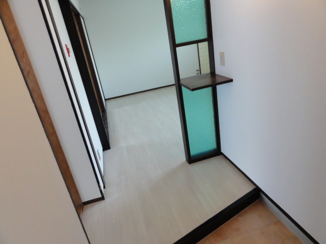 玄関　収納もある玄関です