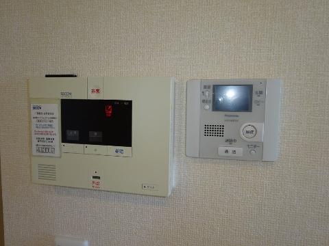 オーク太田Ⅲ　セキュリティ　カメラ付インターホン