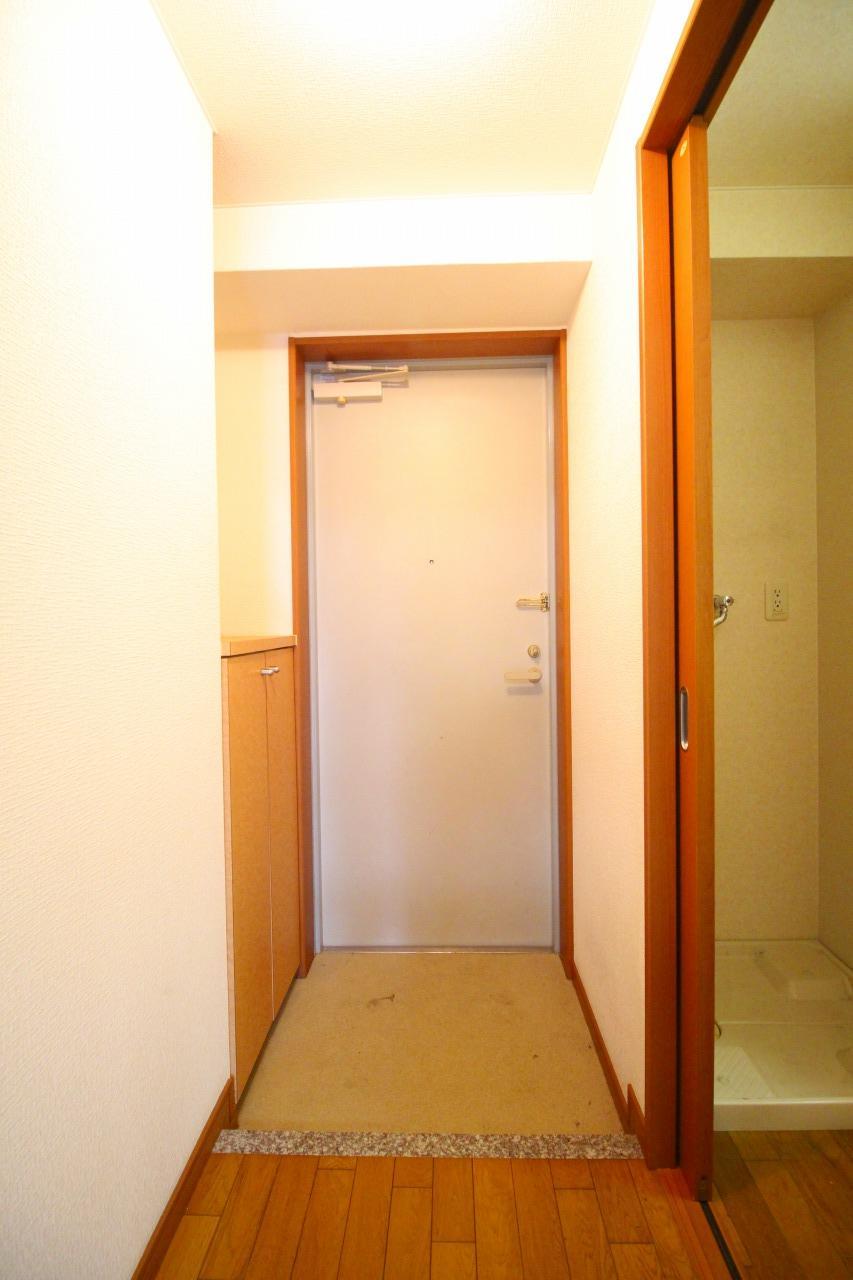 玄関　※別室参照