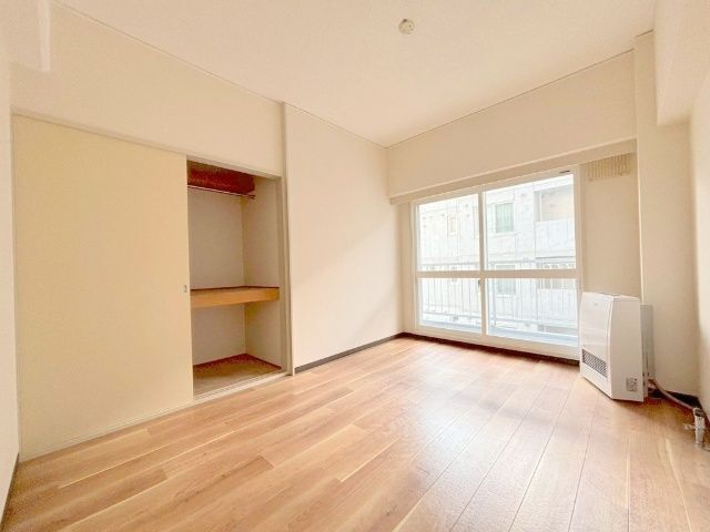 その他　※写真は別号室です。