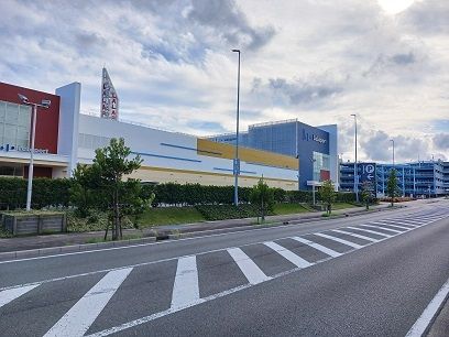 ショッピングセンター　ららぽーと磐田（ショッピングセンター）まで1360m