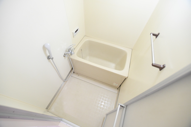 バス・シャワールーム　風呂