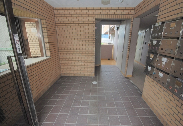 ロビー　エントランス内