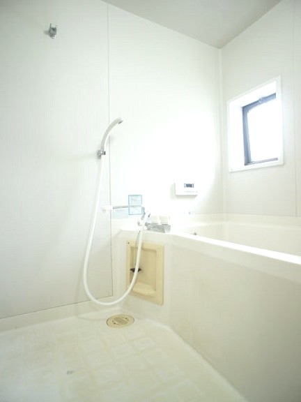 バス・シャワールーム　のんびりできるタイプ！