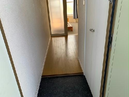 玄関　現況優先