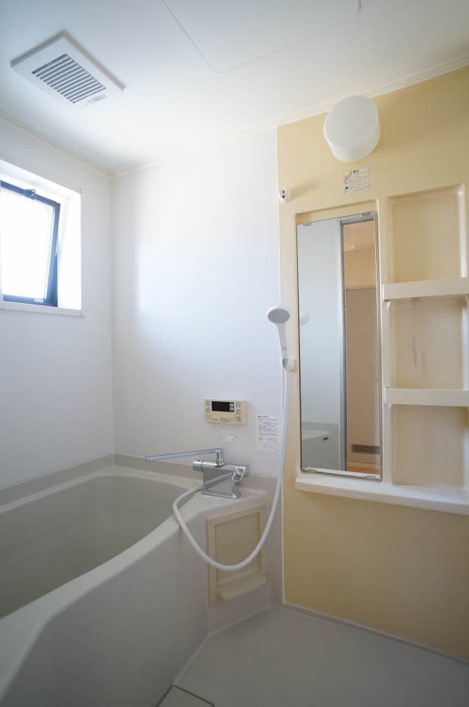 バス・シャワールーム　バスルーム