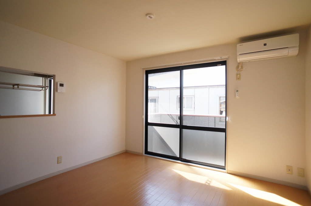 居室・リビング　リビング