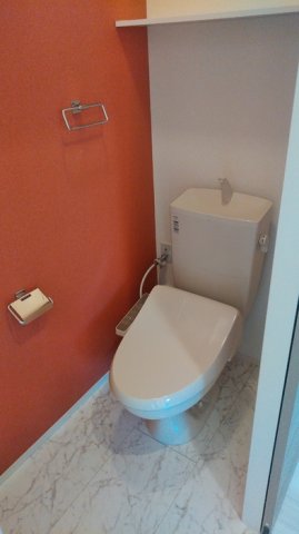 トイレ　シンプルで使いやすいトイレです
