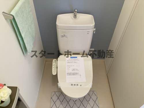 トイレ　清潔感のあるトイレです