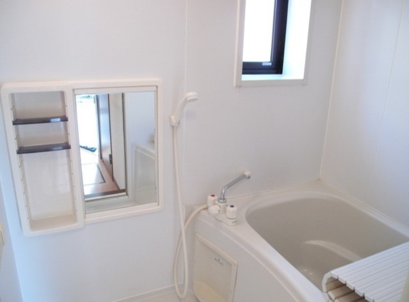 バス・シャワールーム　図面と現状に相違がある場合には現状を優先