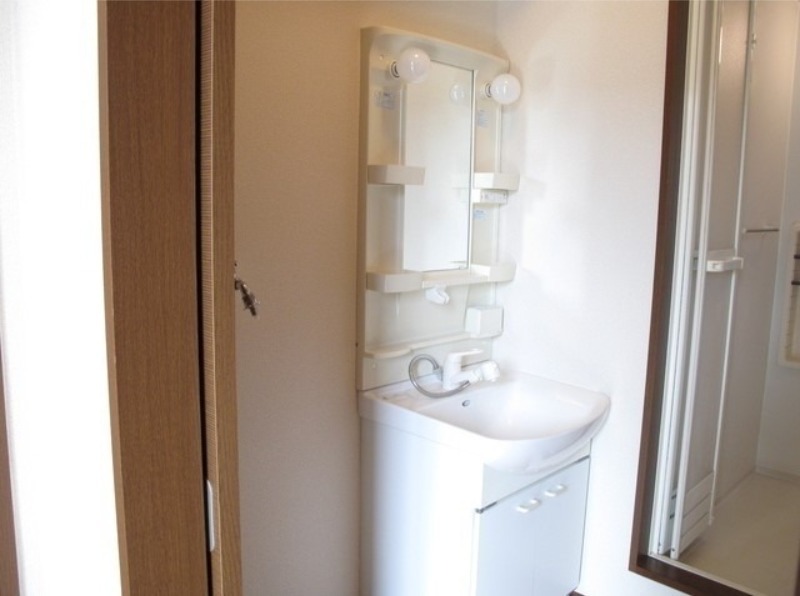 洗面設備　図面と現状に相違がある場合には現状を優先