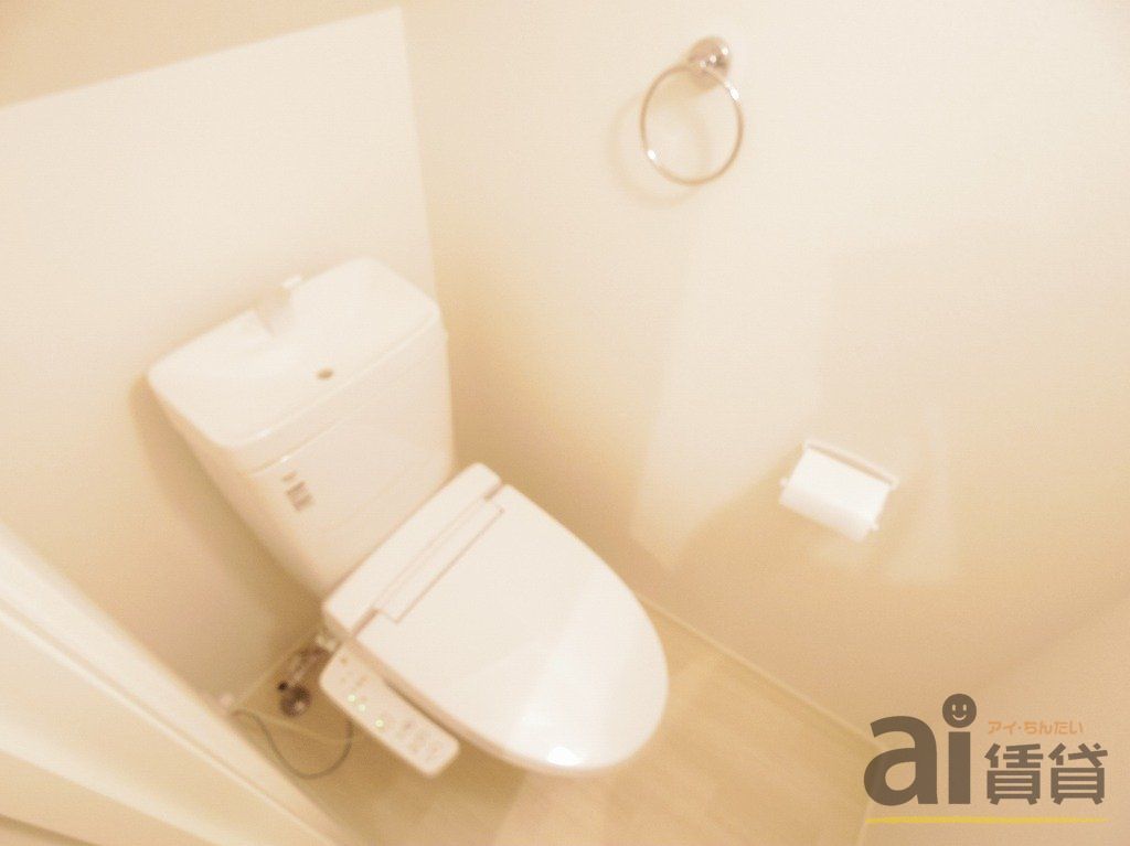 トイレ　※同仕様写真