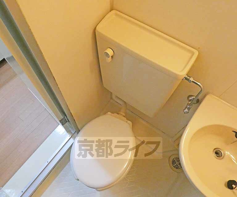 トイレ　トイレです。