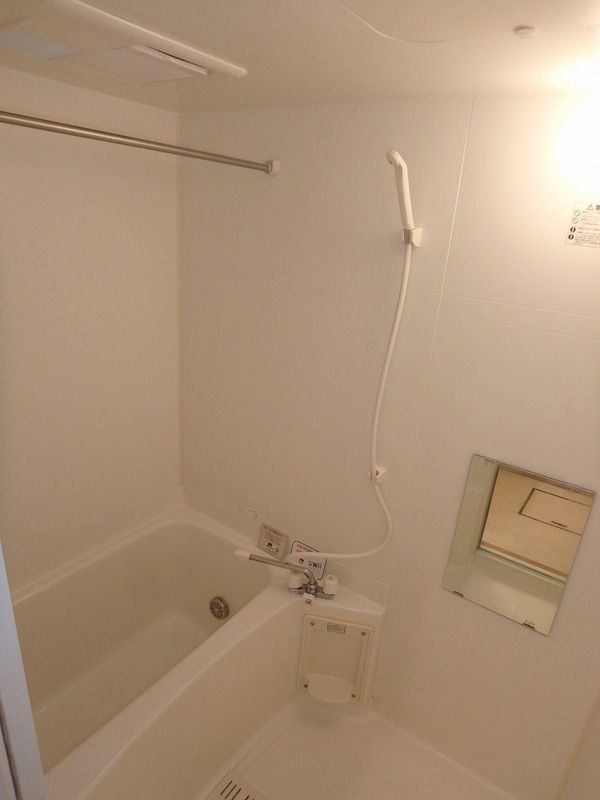 バス・シャワールーム　日々の暮らしに欠かせないお風呂です