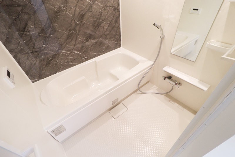 バス・シャワールーム　図面と現状に相違がある場合には現状を優先