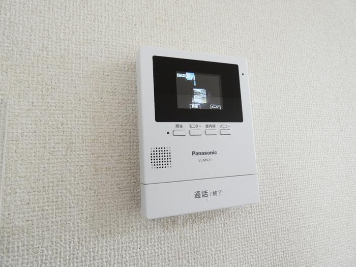 セキュリティ　モニター付きインターホン