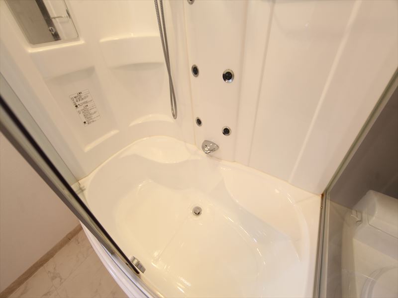 バス・シャワールーム　バスルーム