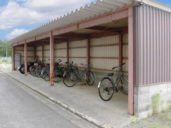 その他　駐輪場（その他）まで50m