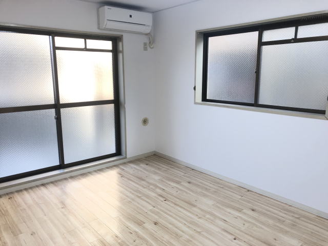 居室・リビング　同仕様