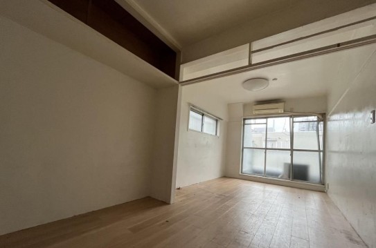 居室・リビング　※別部屋参考写真