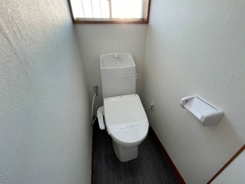 トイレ　図面と現状に相違がある場合には現状を優先