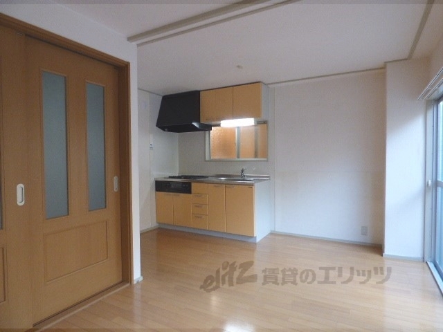 居室・リビング　リビング