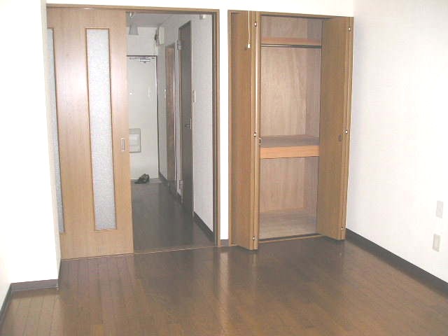 居室・リビング　居室