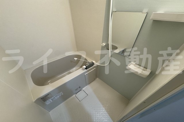 バス・シャワールーム　お風呂で日々の疲れを落としましょう