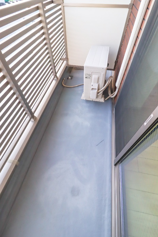 バルコニー　図面と現状に相違がある場合には現状を優先