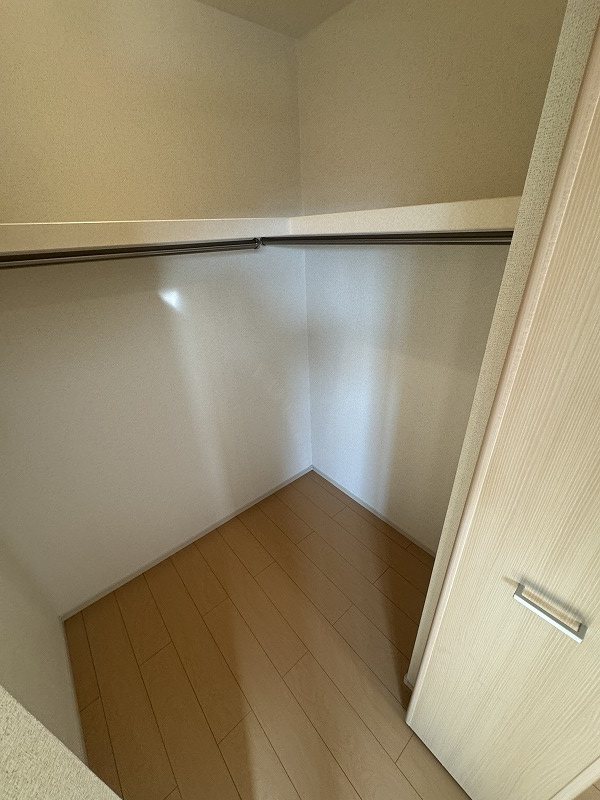 収納　角部屋写真