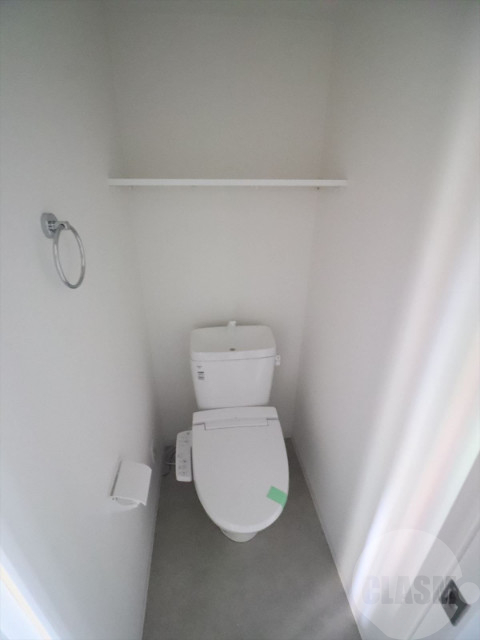 トイレ　温水洗浄便座