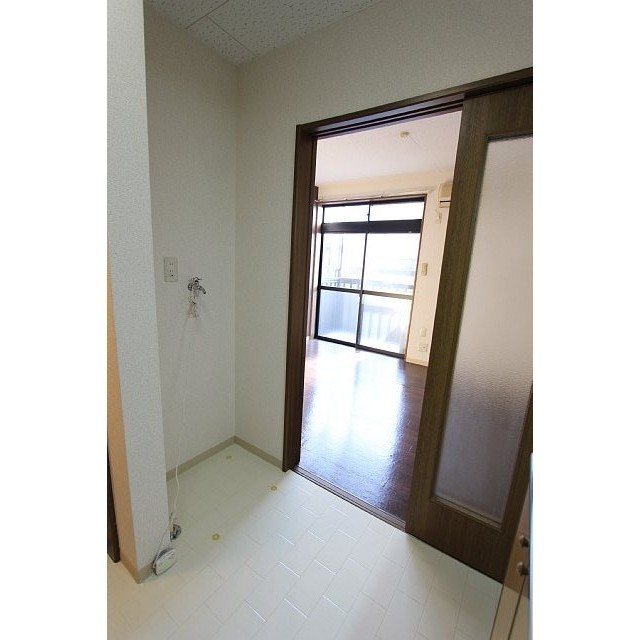 その他　洗濯機置場