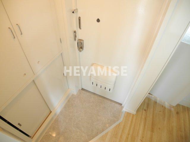 玄関　※室内画像は別号室のもの