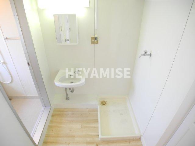 洗面設備　※室内画像は別号室のもの