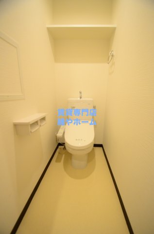 トイレ　清潔感のあるトイレです