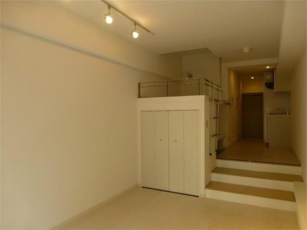 居室・リビング　収納