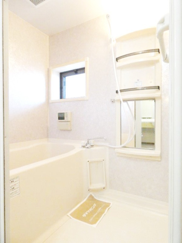 バス・シャワールーム　図面と現状に相違がある場合には現状を優先