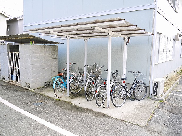その他共有部分　自転車置き場