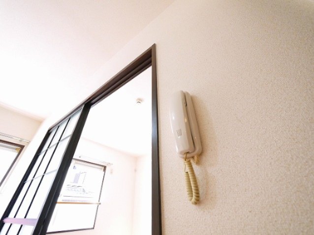 セキュリティ　インターホンです