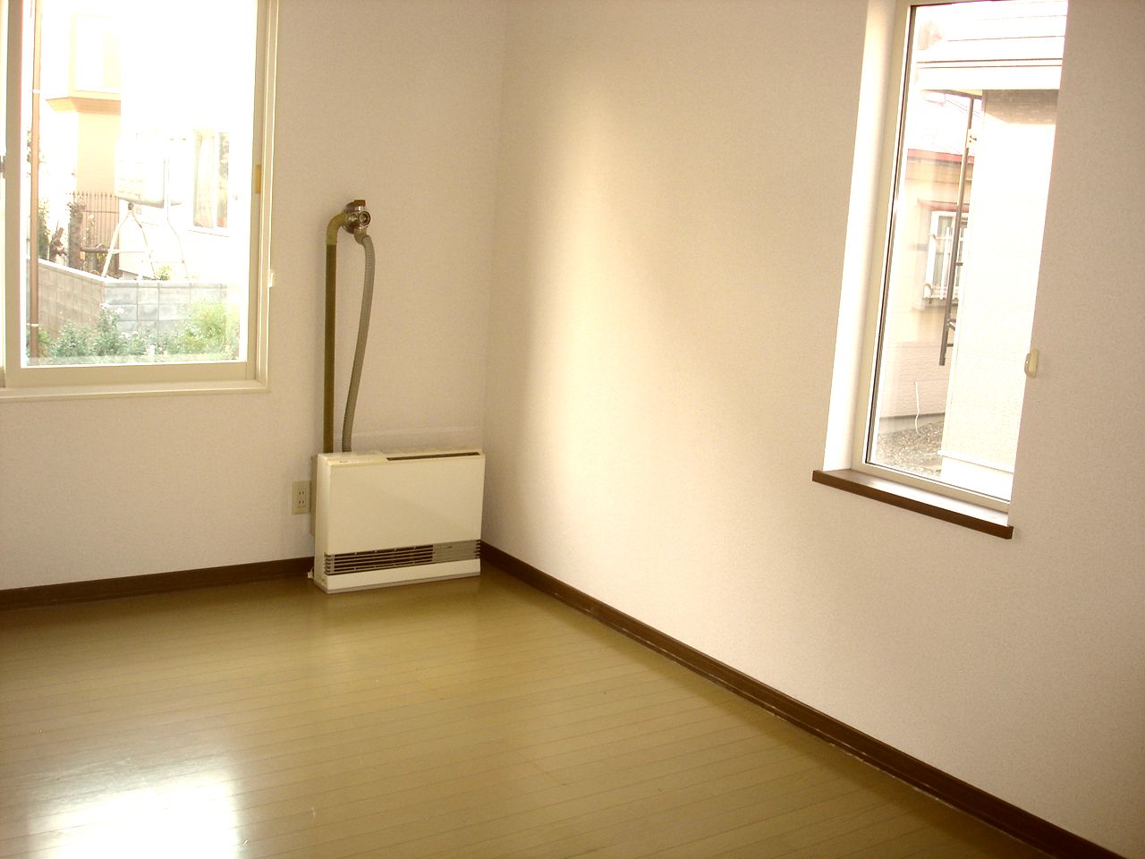 居室・リビング　陽当たりの良いリビング！