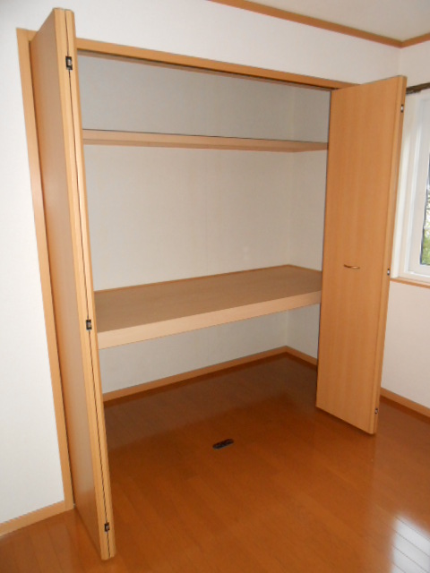 収納　寝室内収納（納戸・１間分）完備