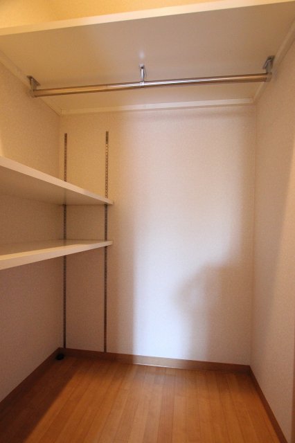 収納　同物件、別号室のものです。